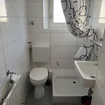 Lejlighed Ruhige 3-zimmerwohnung Im Norden Bremens Fuer Monteure Und Geschaeftsreisende Pm 33 Og *