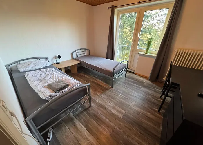 Ruhige 3-zimmerwohnung Im Norden Bremens Fuer Monteure Und Geschaeftsreisende Pm 33 Og * Brême